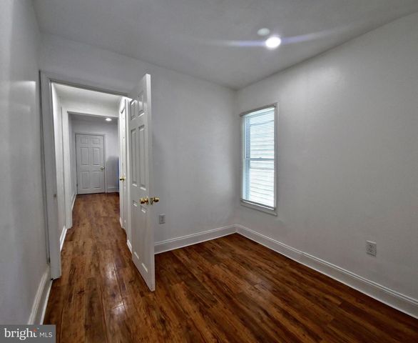 807 W 7TH ST, Chester, PA 19013