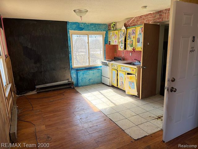 10625 Telegraph Road, Erie, MI 48133