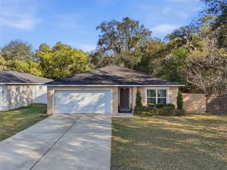 7327 HOLLY CREEK ROAD, Mount Dora, FL 32757