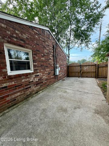 3518 Foreman Ln, Louisville, KY 40219