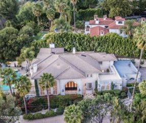 4440 Hayvenhurst Avenue, Encino, CA 91436