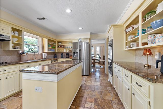 1610 Leatherwood Drive, Katy, TX 77450