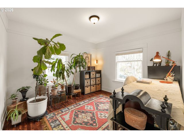 1552 N SIMPSON St, Portland, OR 97217