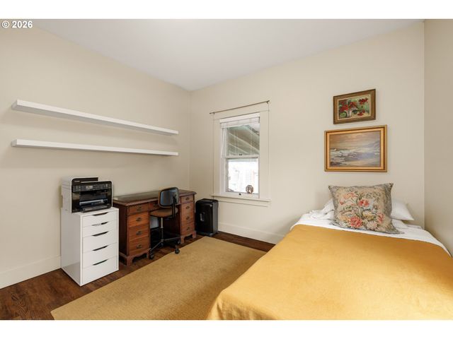 1552 N SIMPSON St, Portland, OR 97217