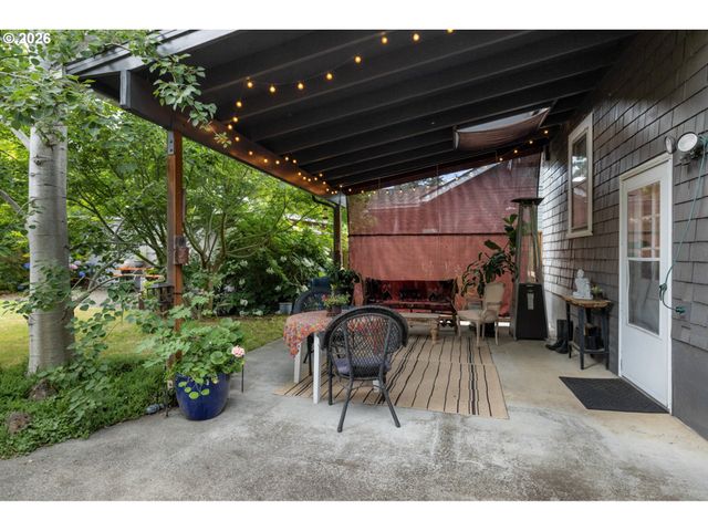 1552 N SIMPSON St, Portland, OR 97217