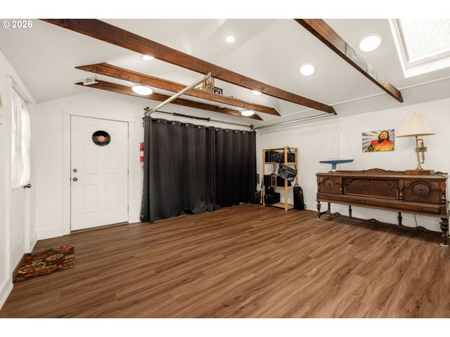 1552 N SIMPSON St, Portland, OR 97217