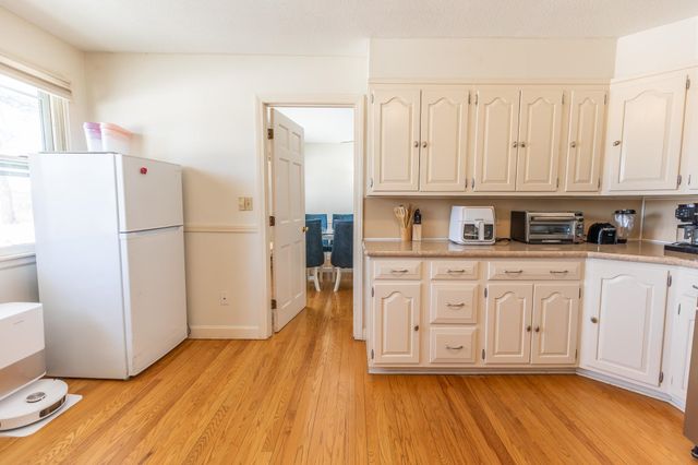 89 Butler Avenue, Hinsdale, NH 03451