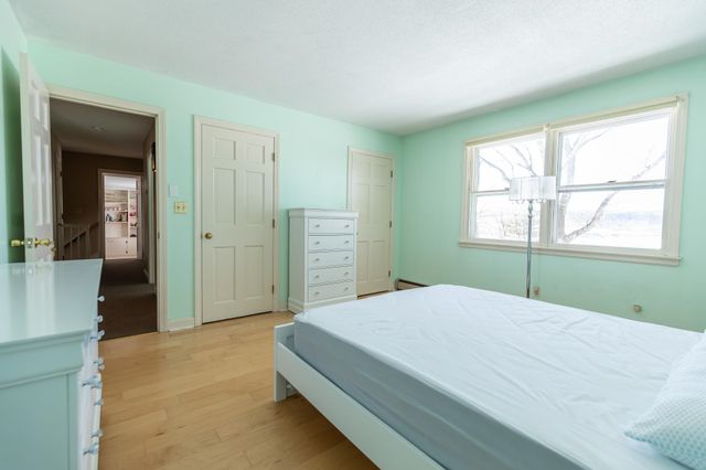 89 Butler Avenue, Hinsdale, NH 03451