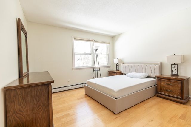 89 Butler Avenue, Hinsdale, NH 03451