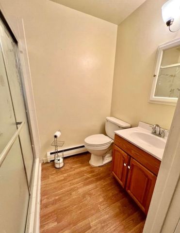 89 Butler Avenue, Hinsdale, NH 03451