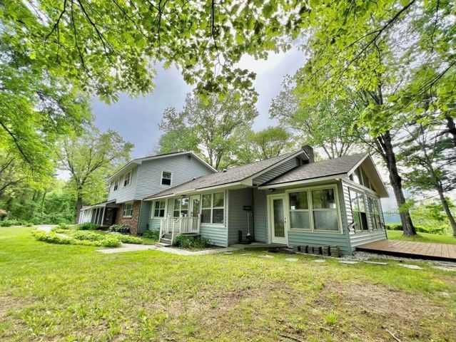 89 Butler Avenue, Hinsdale, NH 03451