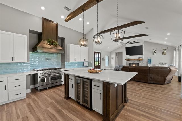 565 Brushy Creek Drive, Onalaska, TX 77360