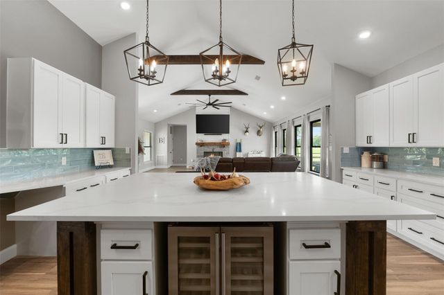 565 Brushy Creek Drive, Onalaska, TX 77360
