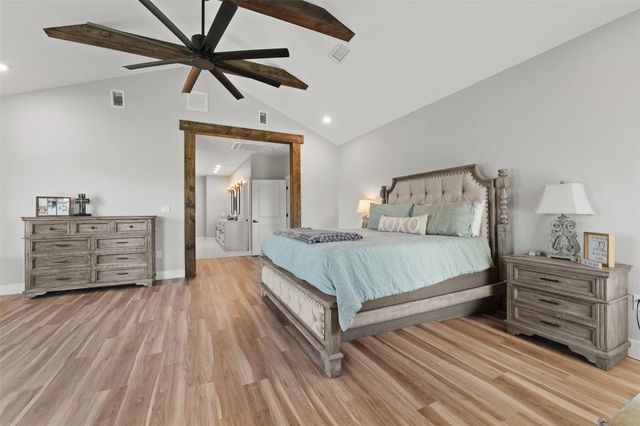 565 Brushy Creek Drive, Onalaska, TX 77360