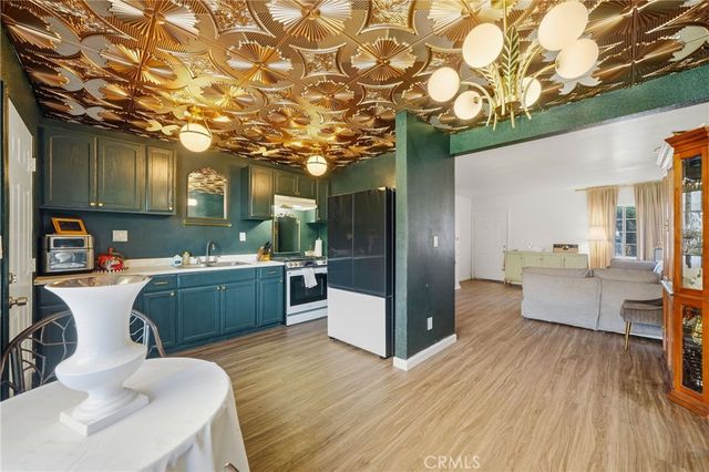 868 W 48th, San Bernardino, CA 92407