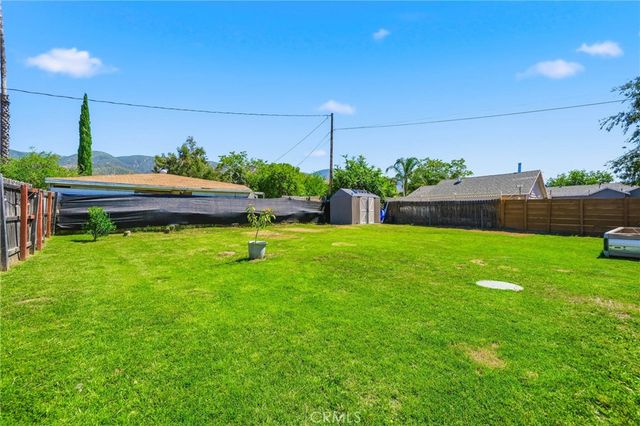 868 W 48th, San Bernardino, CA 92407