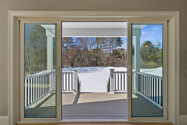 66 Parish Road 4R, Georgetown, MA 01833