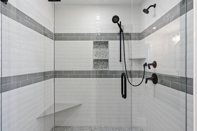 66 Parish Road 4R, Georgetown, MA 01833