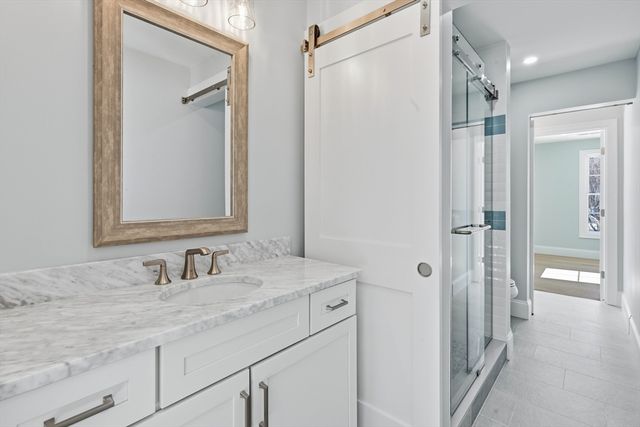 66 Parish Road 4R, Georgetown, MA 01833