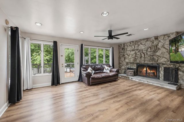9 Amherst Road, New City, NY 10956