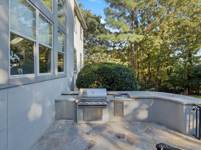 6902 E 115th Place, Bixby, OK 74008