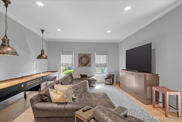 6902 E 115th Place, Bixby, OK 74008