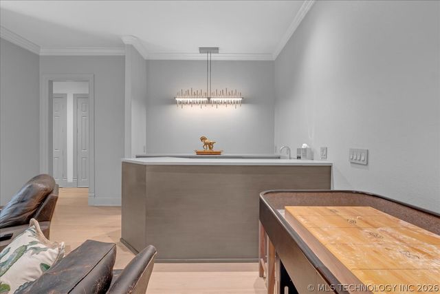 6902 E 115th Place, Bixby, OK 74008