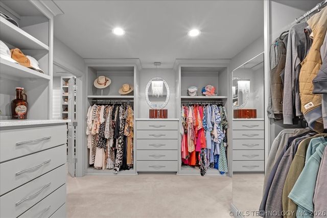 6902 E 115th Place, Bixby, OK 74008