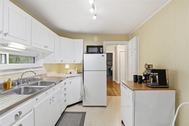 737 Wexford Bayne Rd, Marshall, PA 15090