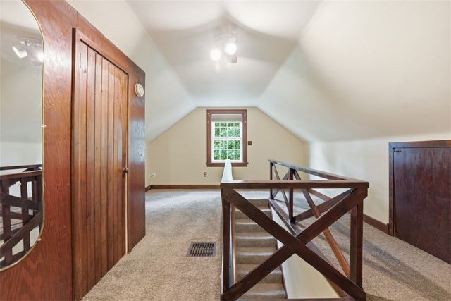 737 Wexford Bayne Rd, Marshall, PA 15090
