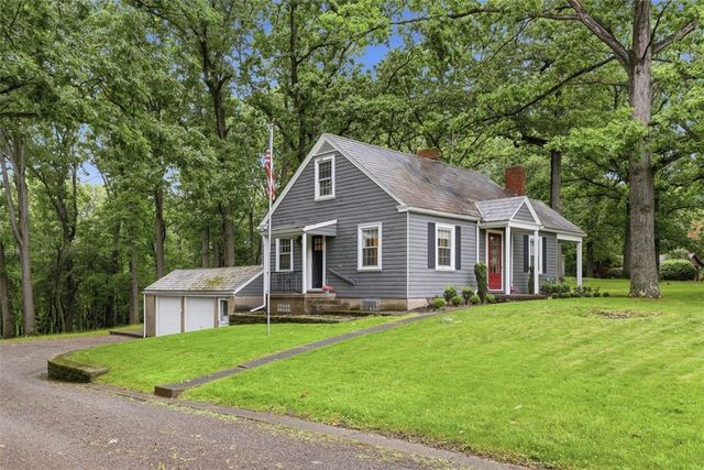 737 Wexford Bayne Rd, Marshall, PA 15090