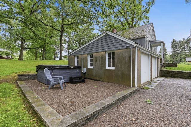 737 Wexford Bayne Rd, Marshall, PA 15090
