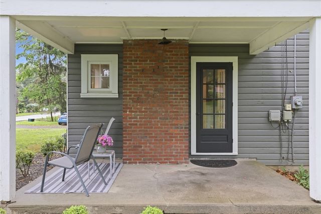 737 Wexford Bayne Rd, Marshall, PA 15090