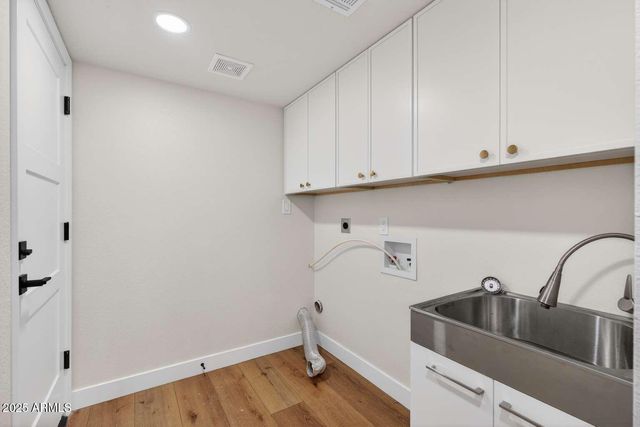 15850 N 15TH Way, Phoenix, AZ 85022