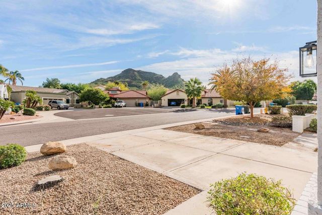 15850 N 15TH Way, Phoenix, AZ 85022