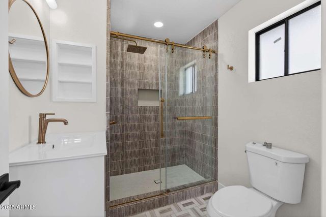 15850 N 15TH Way, Phoenix, AZ 85022