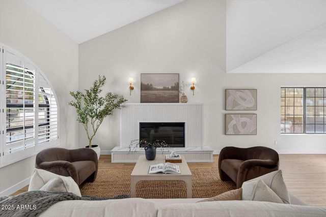 15850 N 15TH Way, Phoenix, AZ 85022