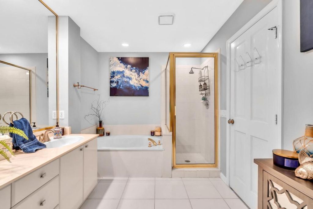 Image 52 of property listing at 6230 NW 23rd Street, Boca Raton, FL 33434