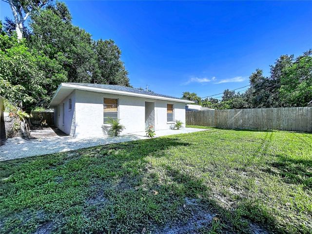 815 35TH STREET W, Bradenton, FL 34205