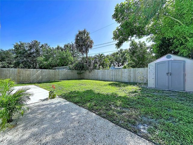 815 35TH STREET W, Bradenton, FL 34205