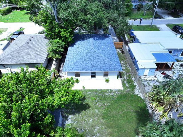 815 35TH STREET W, Bradenton, FL 34205