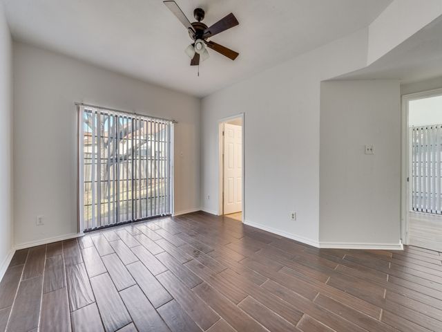 8901 Casa Drive, Irving, TX 75063