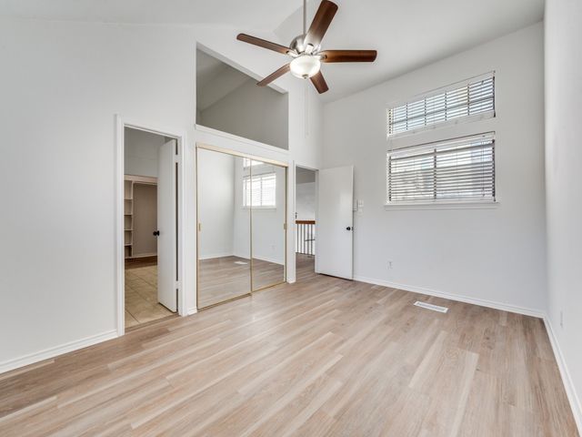 8901 Casa Drive, Irving, TX 75063