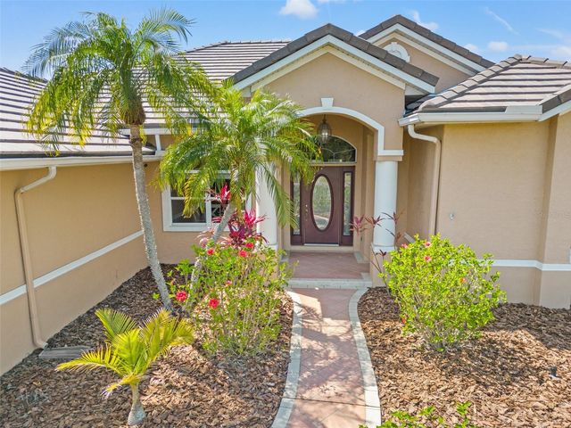 6181 9TH AVENUE CIRCLE NE, Bradenton, FL 34212