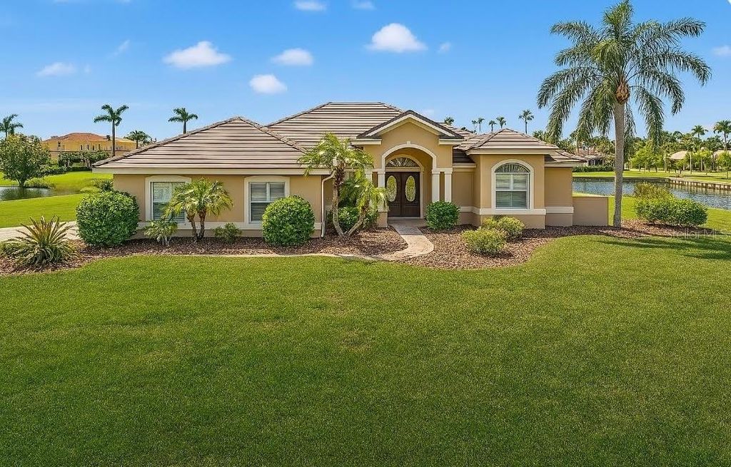 6181 9TH AVENUE CIRCLE NE, Bradenton, FL 34212