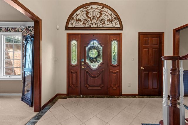 8201 Station House Road, Centerville, OH 45458