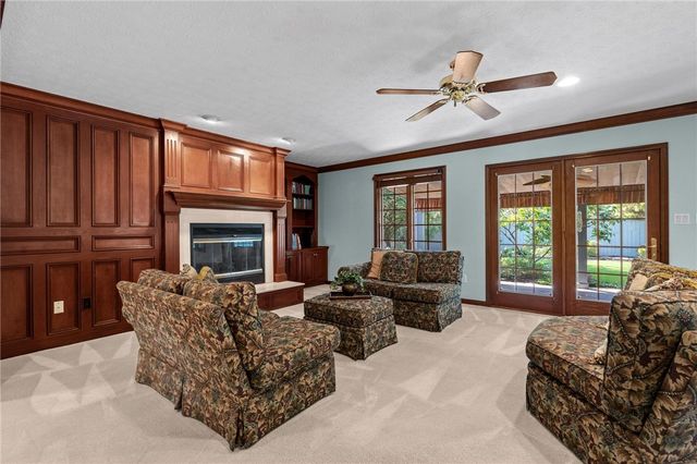 8201 Station House Road, Centerville, OH 45458