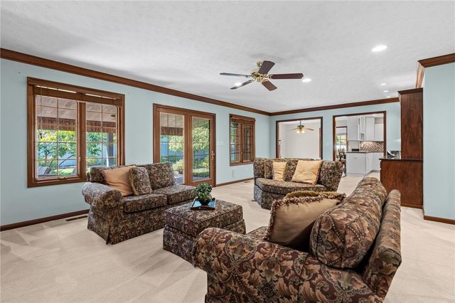 8201 Station House Road, Centerville, OH 45458