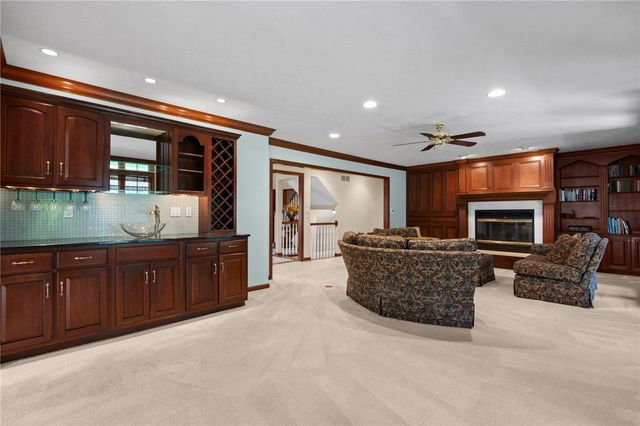 8201 Station House Road, Centerville, OH 45458