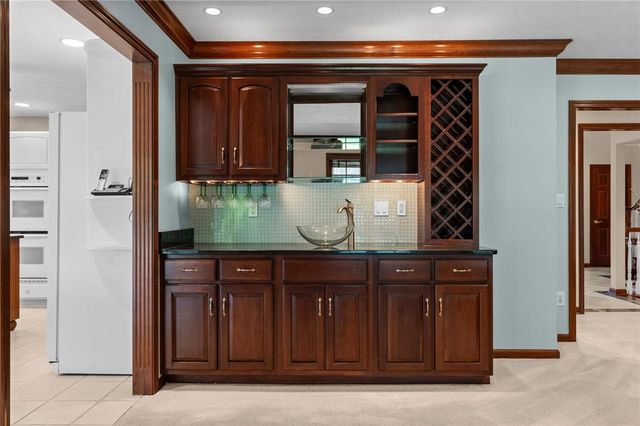 8201 Station House Road, Centerville, OH 45458